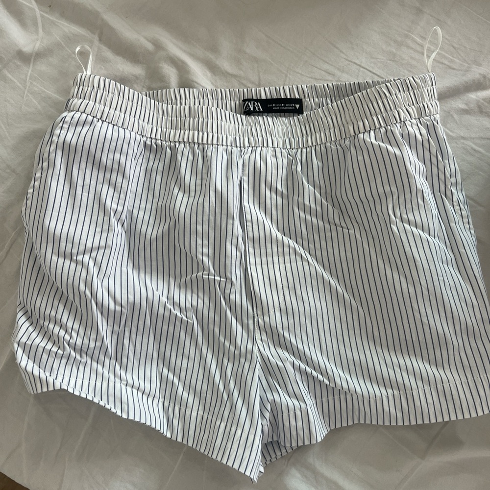 Zara White Striped Shorts